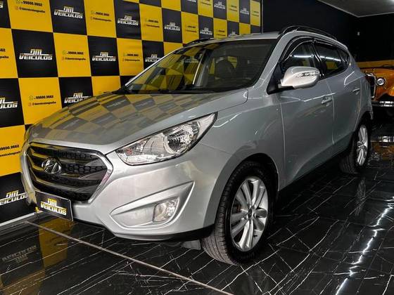 HYUNDAI IX35 2.0 MPI 4X2 16V FLEX 4P AUTOMÁTICO HYUNDAI IX35 2.0 MPI 4X2 16V FLEX 4P AUTOMÁTICO